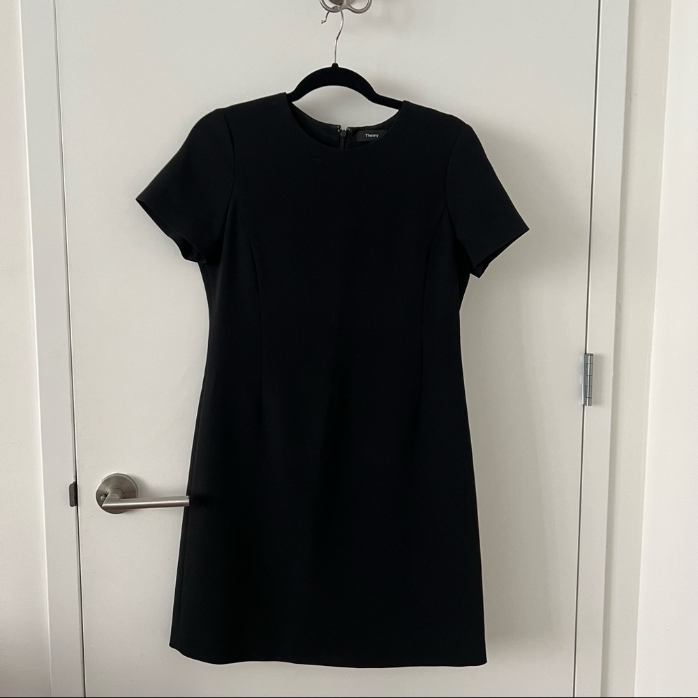Theory Sheath Black Short Sleeve Dress Size 6